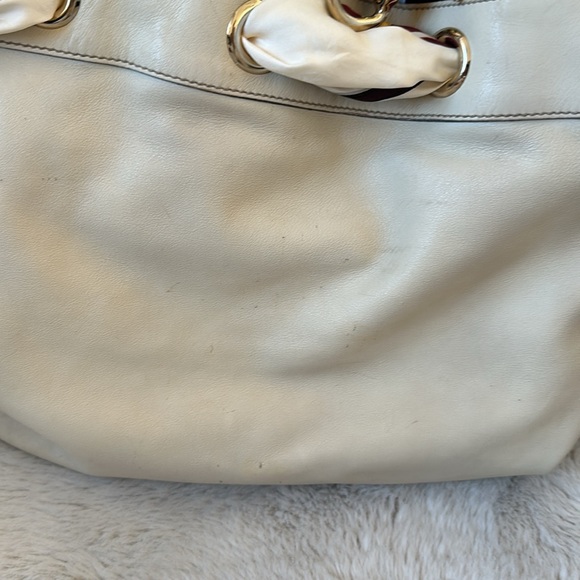 AUTHENTIC  GUCCI CREAM BAG WITH GUCCI SCARF OR BAND - Picture 5 of 5